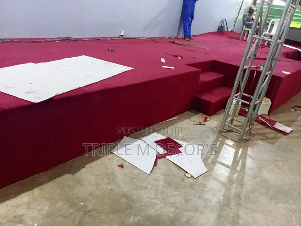 8mm Maroon Carpet for Church Sanctuary Pulpit - 1