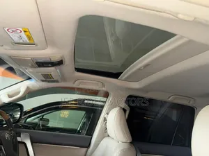 Toyota Land Cruiser Prado TXL 2.8 2019 Nyeupe
