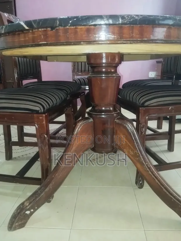 6 Seater Mahogany Dining Set - 1