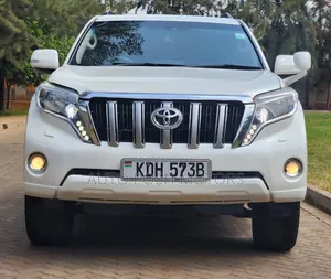 Toyota Land Cruiser Prado TX 2014 White