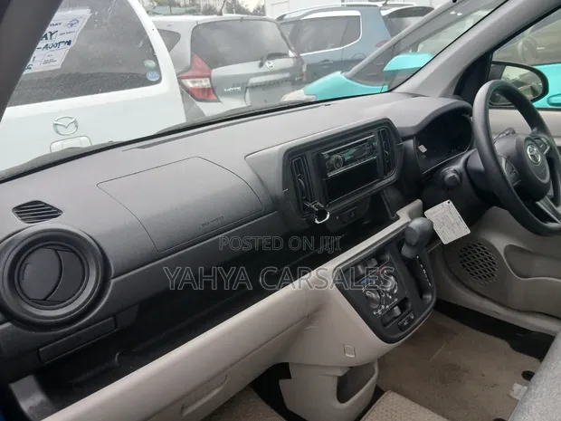 Toyota Passo 2019 Kijani - 1