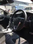 Volvo V60 2013 Nyekundu - 5