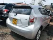 Toyota Aqua 2014 Nyeupe - 5