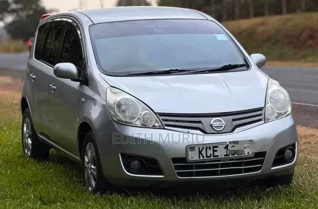Nissan Note 2008 Silver - 1