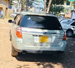Subaru Outback 2006 Gold