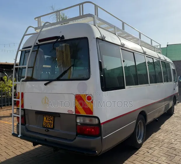 Toyota Coaster 2005 - Basi la Abiria 29 - 1