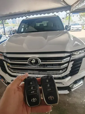 Land Cruiser V8 Key Fob