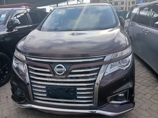 Nissan Elgrand 2019 Brown - 1