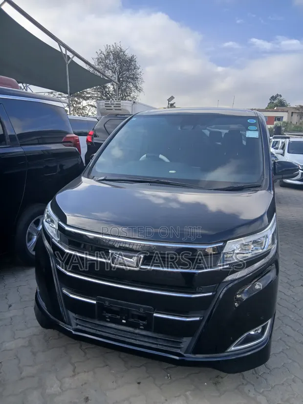 Toyota Noah 2019 Black - 1
