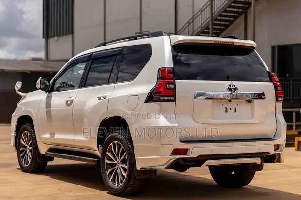 2021 Toyota Land Cruiser Prado Diesel - 1