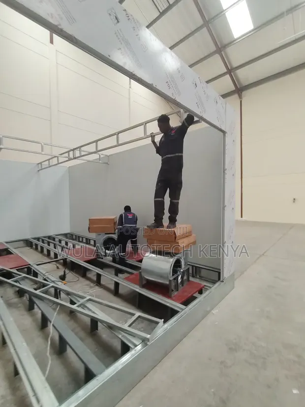 Insulated Spray Booth Structure for Controlled Working Conditions - 1