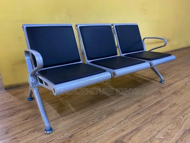 Brand New 3-Seater Airport Waiting Bench - Padded Leather - 1