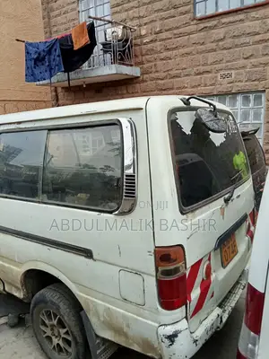 Toyota HiAce 1998 - Private School Transport
