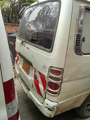 Toyota HiAce 1998 - Private School Transport