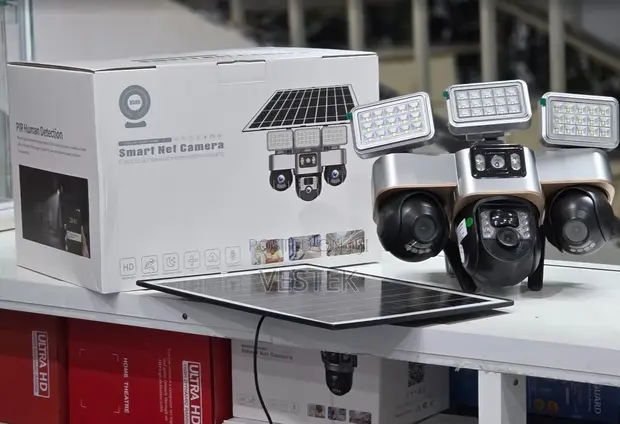 VTS30 4G Solar PTZ Camera with Triple Lens & Floodlights - 1