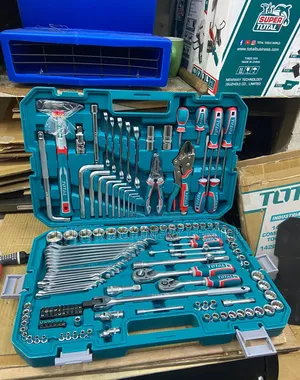 Total 142-Piece Combination Tool Set