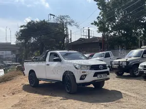Toyota Hilux Revo Single Cab Diesel 2.4 RWD 2018