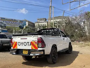 Toyota Hilux Revo Single Cab Diesel 2.4 RWD 2018