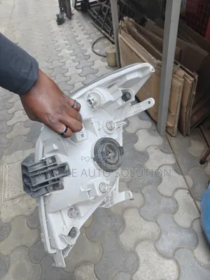 Toyota Hilux Vigo 2008 Clear Headlight