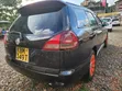 Nissan Wingroad 2004 - 2