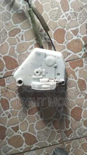 Kifungio cha Mlango cha Mazda