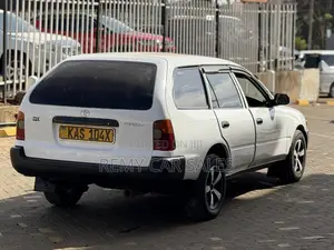 Toyota Corolla 2000 DX 103