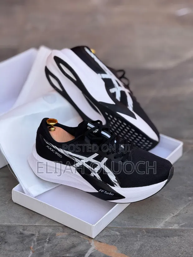 Asics Magic Speed Runners - 1