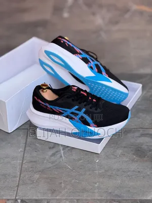 Asics Magic Speed Runners