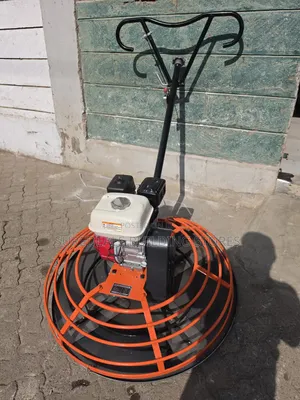 Power Trowel ya Zege Mpya na Injini ya Honda