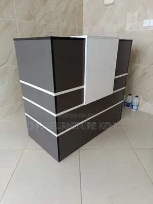 Modern Reception Desk 1.4M - Black, Grey & White