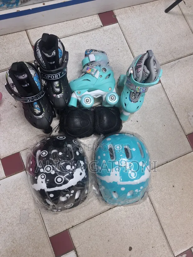 Kids Quad Sport Skating Shoes Size 26-34 - 1