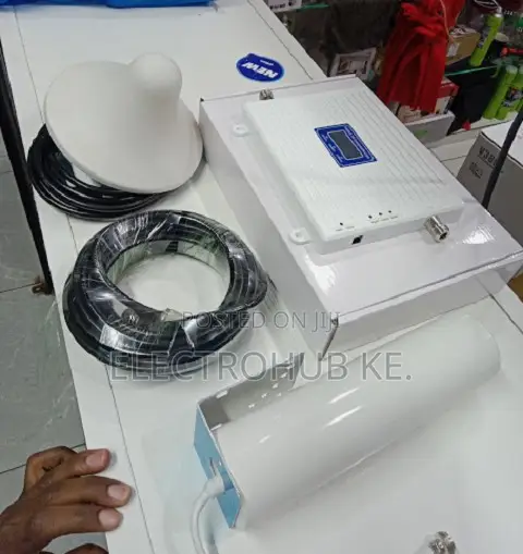 GSM Triband 2G-3G-4G Network Booster - 1