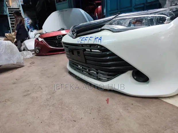 Toyota Axio/Fielder 165 Nosecut Xenon - 1