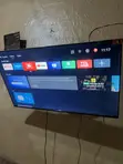 TCL Frameless Smart TV 43 Inches - 2