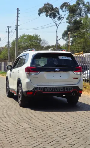 Subaru Forester 2019 White