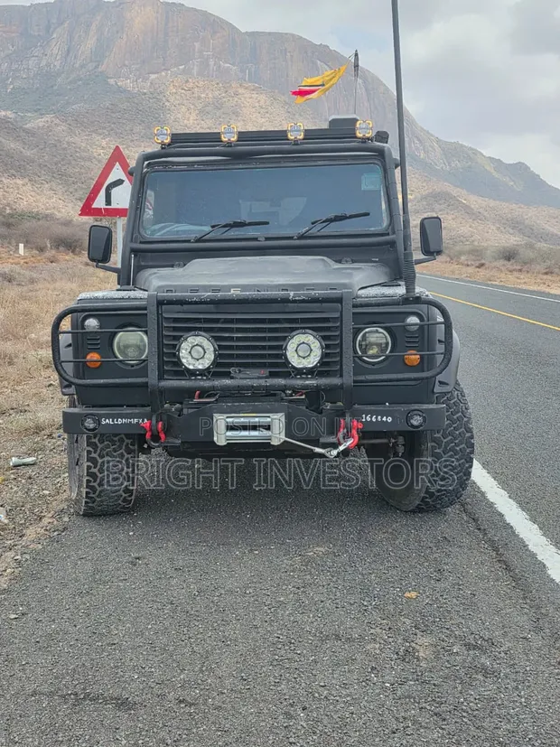 Land Rover Defender 2000 - 1