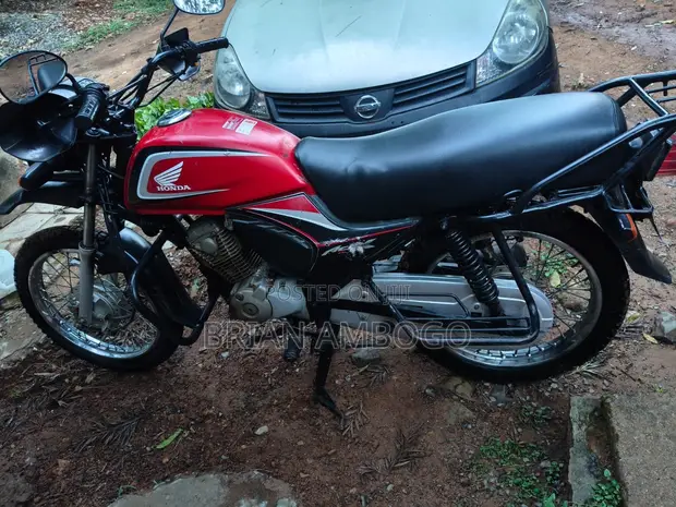 Honda CB 125F 2022 Nyekundu - 1