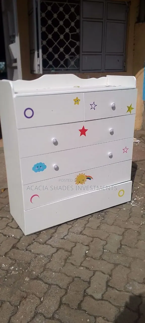 SK Chest of Drawers - White - 1