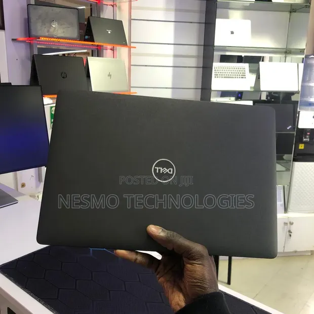 Dell Latitude 5300 Laptop 8GB RAM, 256GB SSD - 1