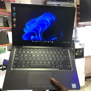 Dell Latitude 5300 Laptop 8GB RAM, 256GB SSD