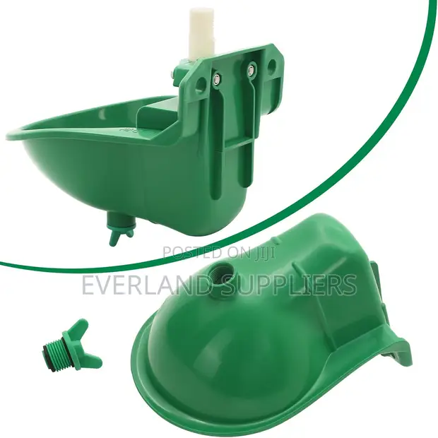 Cows Plastic Drinker - Easy Fence Mount - 1