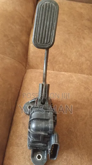 Toyota Hilux Accelerator Pedal