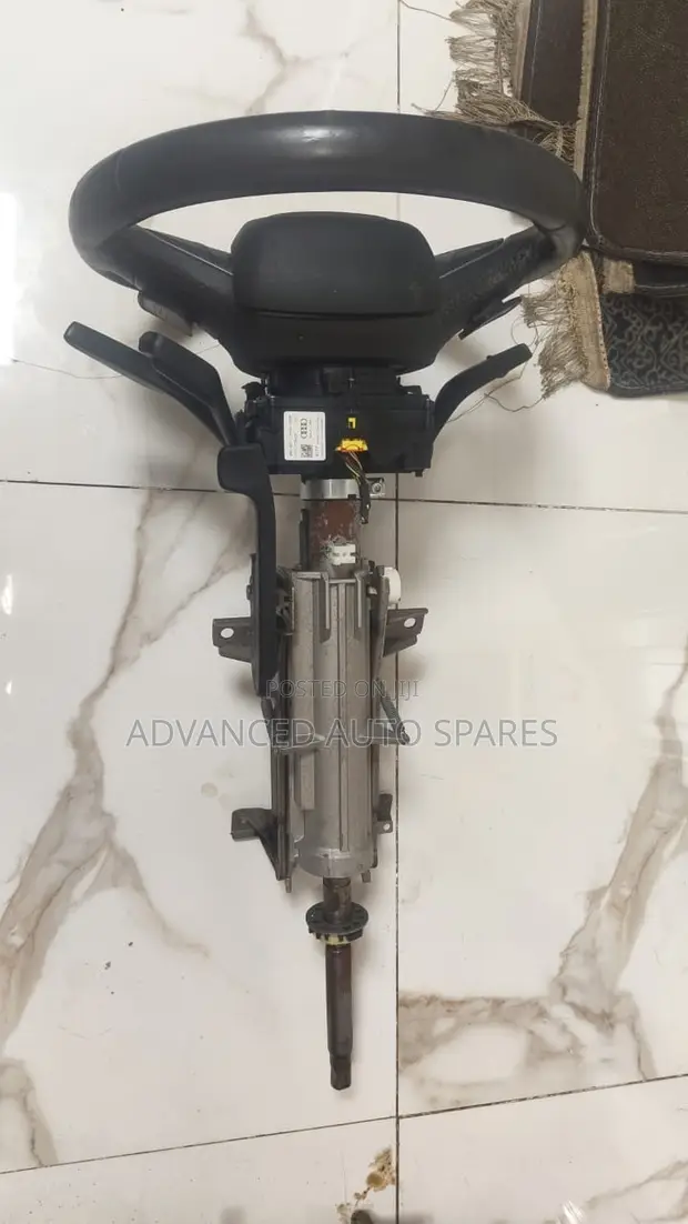 Audi A4 Steering Airbag (2018) - 1