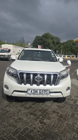 Toyota Land Cruiser Prado 2016 Nyeupe