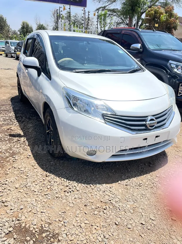 Nissan Note 2008 White - 1