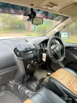 Isuzu D-MAX 2019 Nyeupe - 3