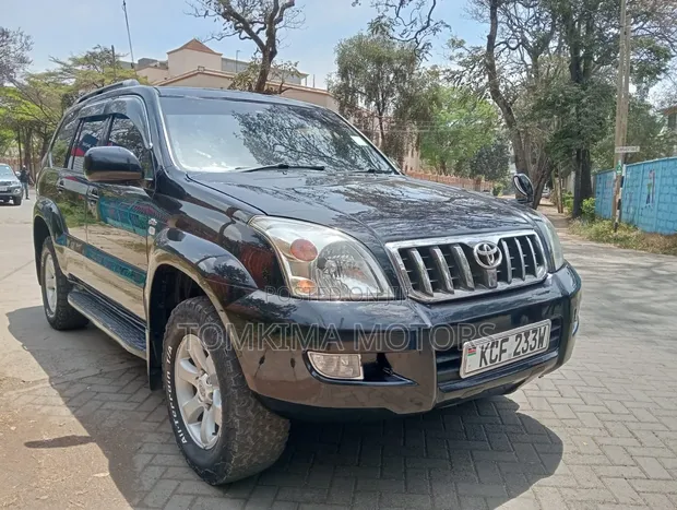 Toyota Land Cruiser Prado 2009 Nyeusi - 1