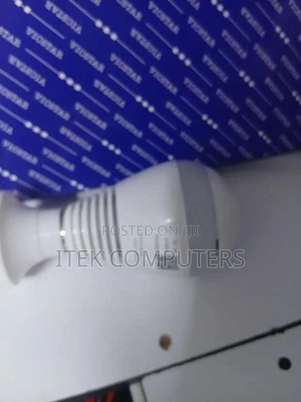 V380 Bulb Camera WiFi Motion Sensor - 1