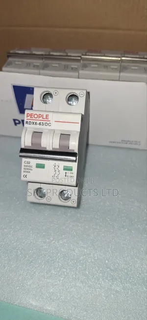 32A 2-Pole DC Circuit Breaker