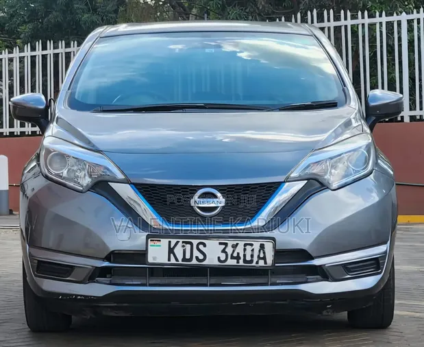 Nissan Note 1.2 Hybrid 2017 Gray - 1